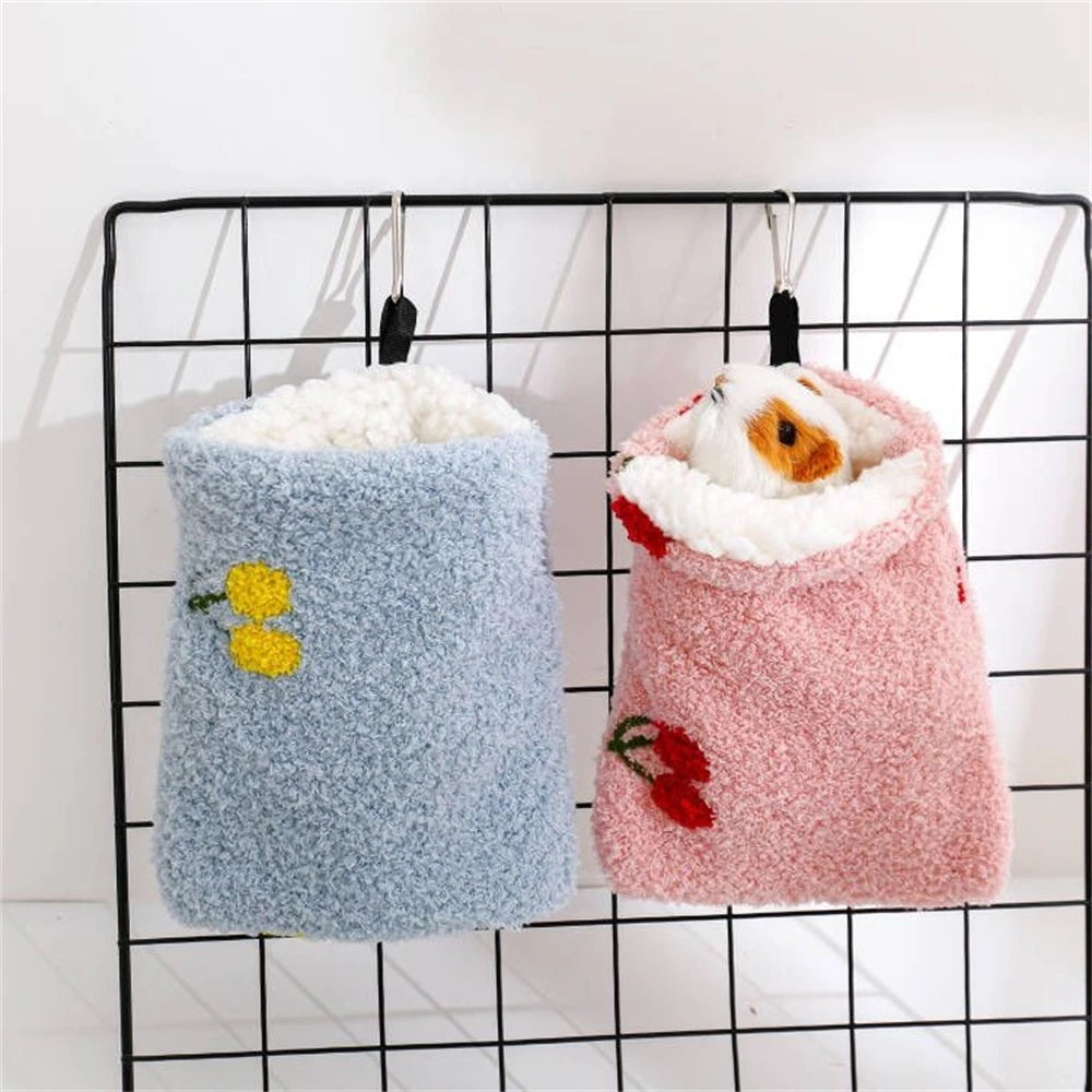 Cute Comfortable Small Pets Hanging Hammock Swing Bag Sugar Glider Sleeping Pouch Winter Warm Hamster Squirrels Ferret Nest Bed
Hanging Hammock Sleeping Pouch Sugar Glider