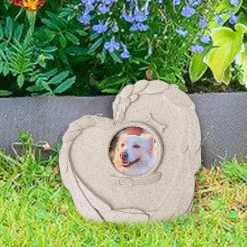 Pet Memorial Stones Engraved Gravestone Resin Dog Grave Stone With Photo Frame For Lost Loved Pet Dog Cat